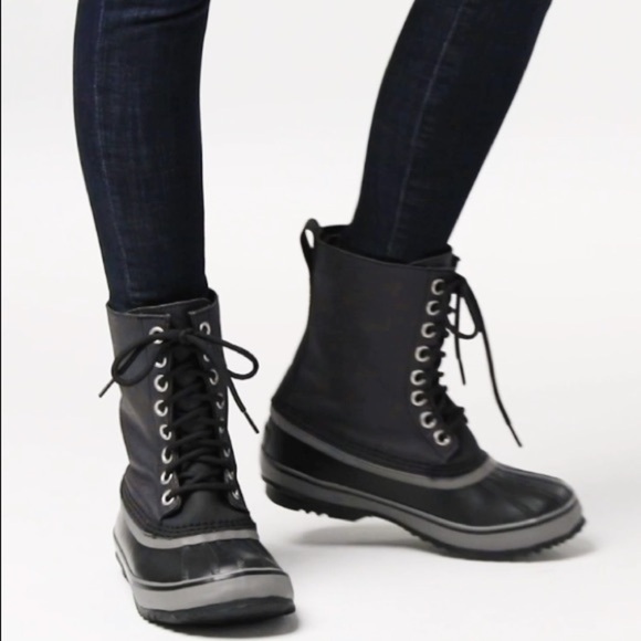 NWT Sorel 1964 CVS boot black size 6 or 8 Warm - Picture 1 of 16